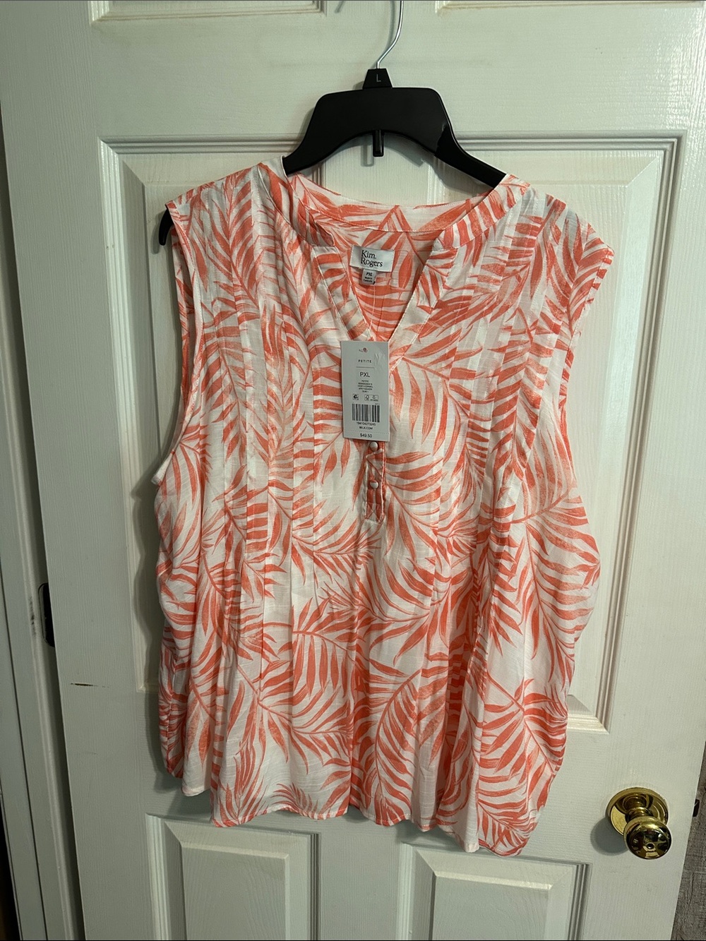Kim Rogers White and Coral Palm-Print Sleeveless Top